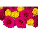 Kytice růžových a žlutých růží